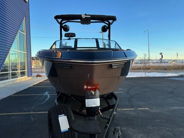 2024 Malibu 26 LSV