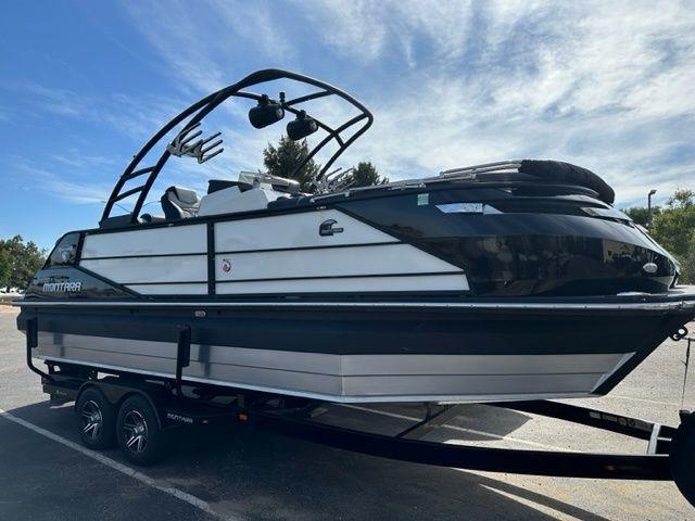 2021 Montara Surf Boss 25