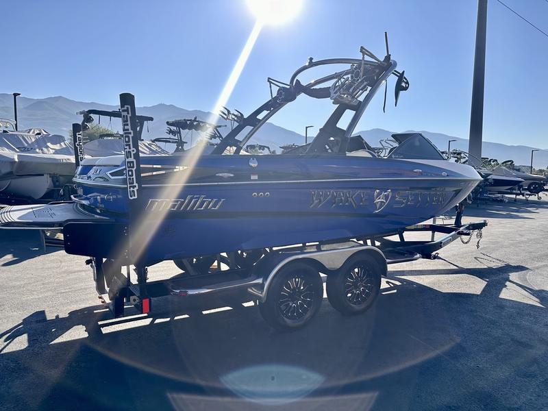 2013 Malibu Wakesetter 21 VLX