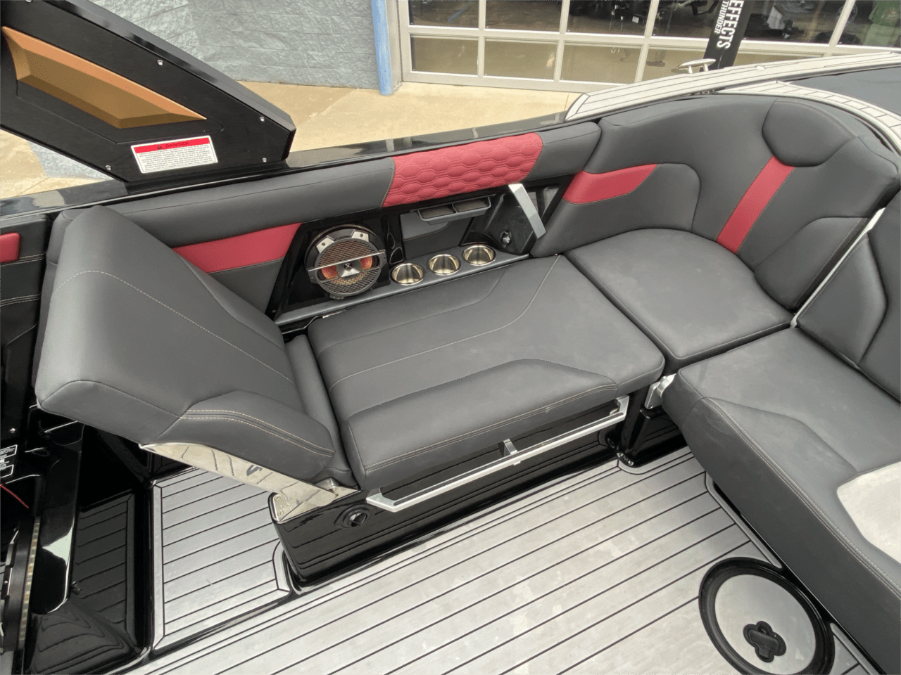 2022 MasterCraft XT24