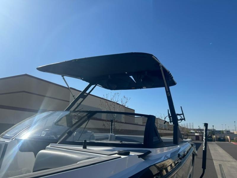 2023 Axis T235