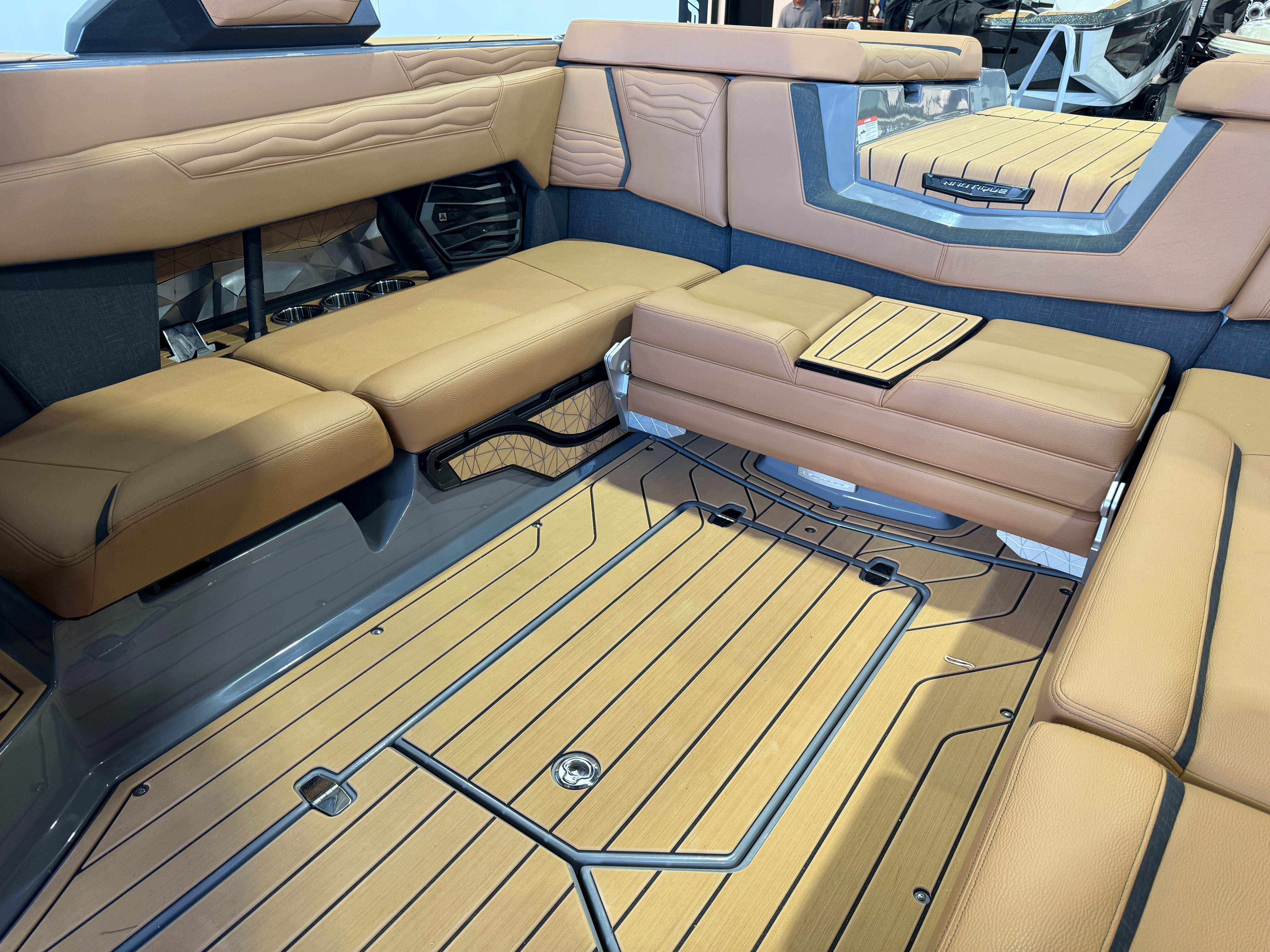 2025 Nautique Super Air Nautique G23
