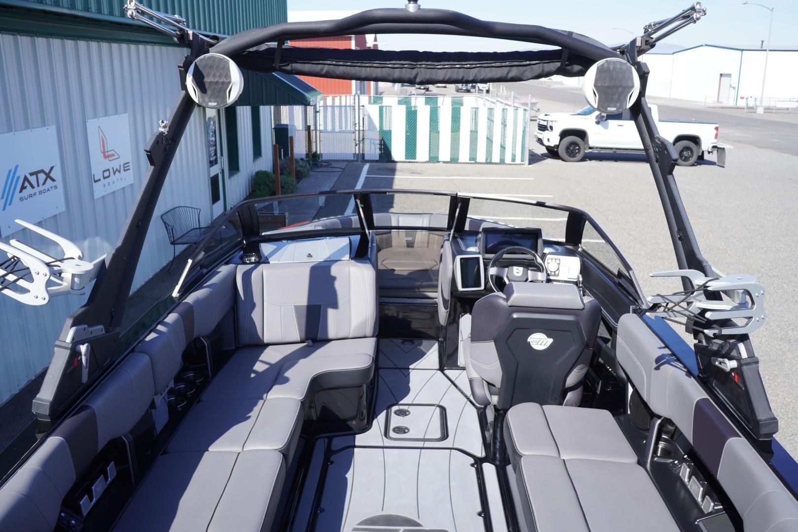 2022 Malibu Boats 23 LSV 45 Hours!
