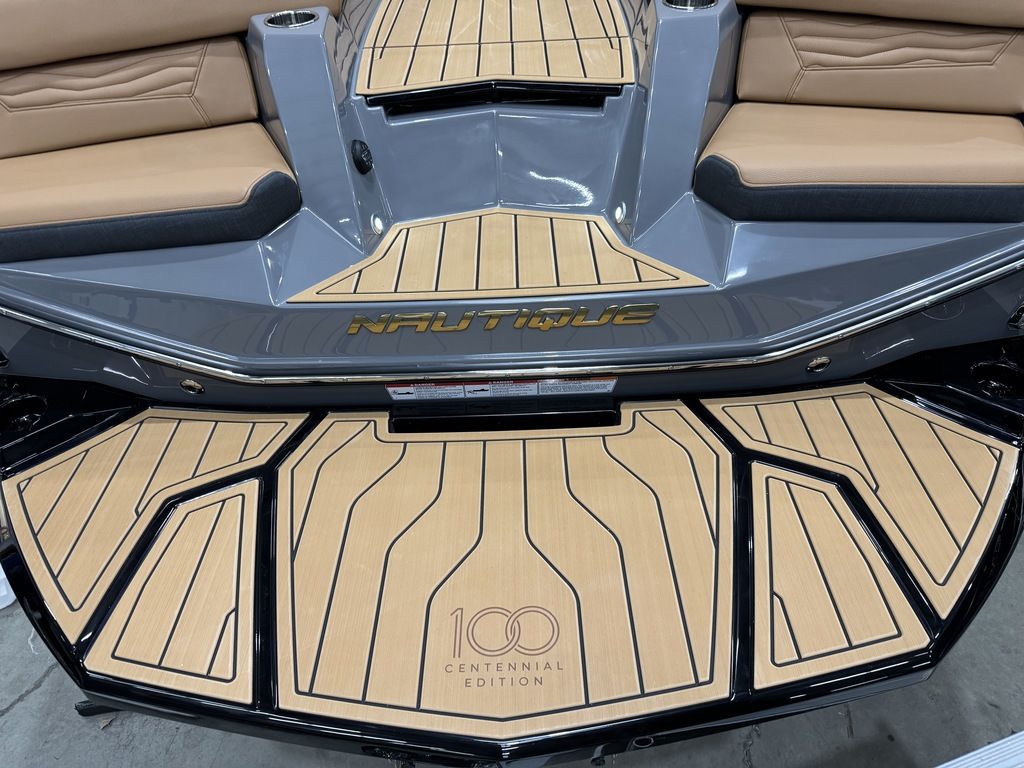 2025 Nautique Super Air Nautique G23