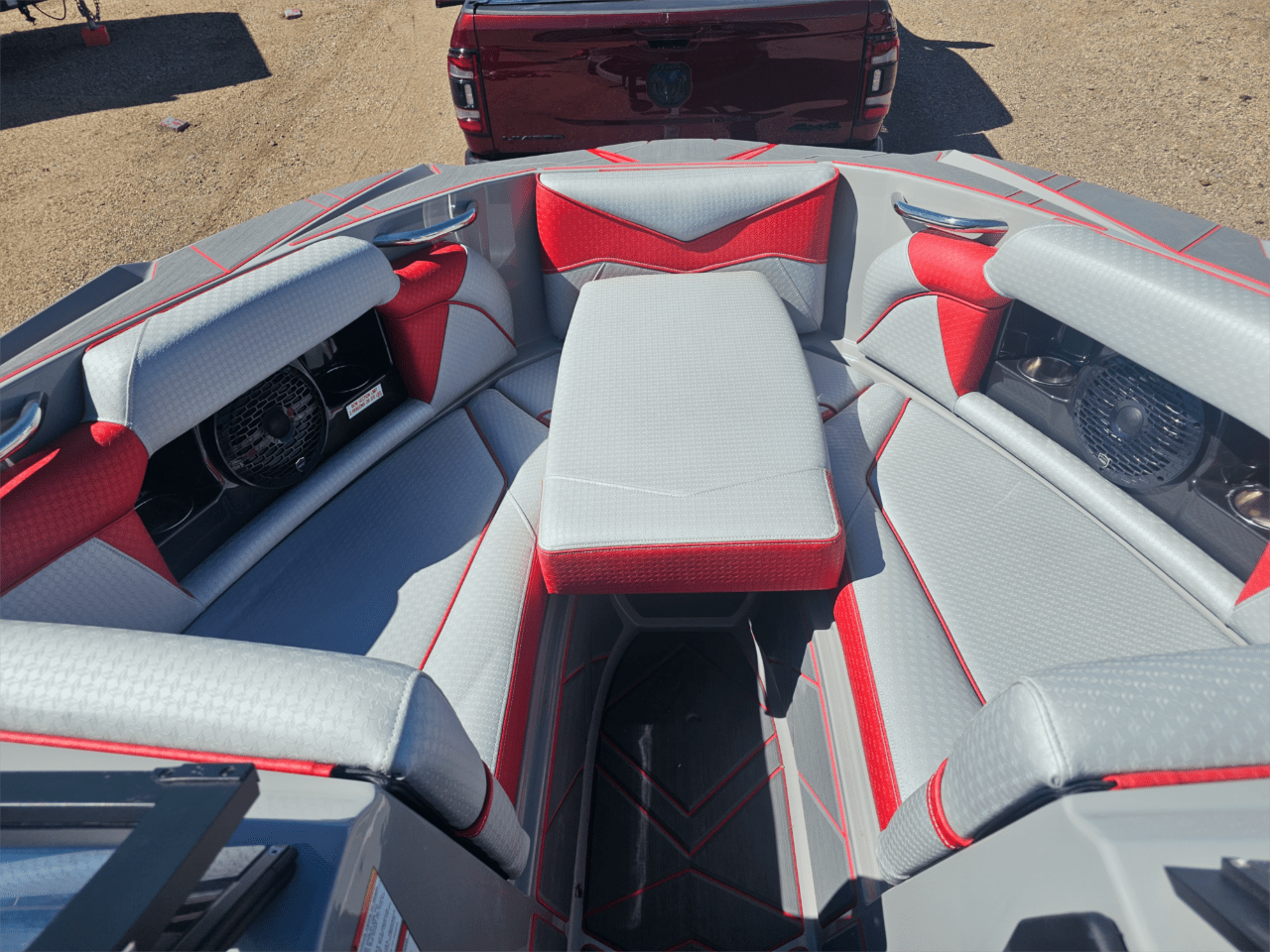 2024 Supreme S220