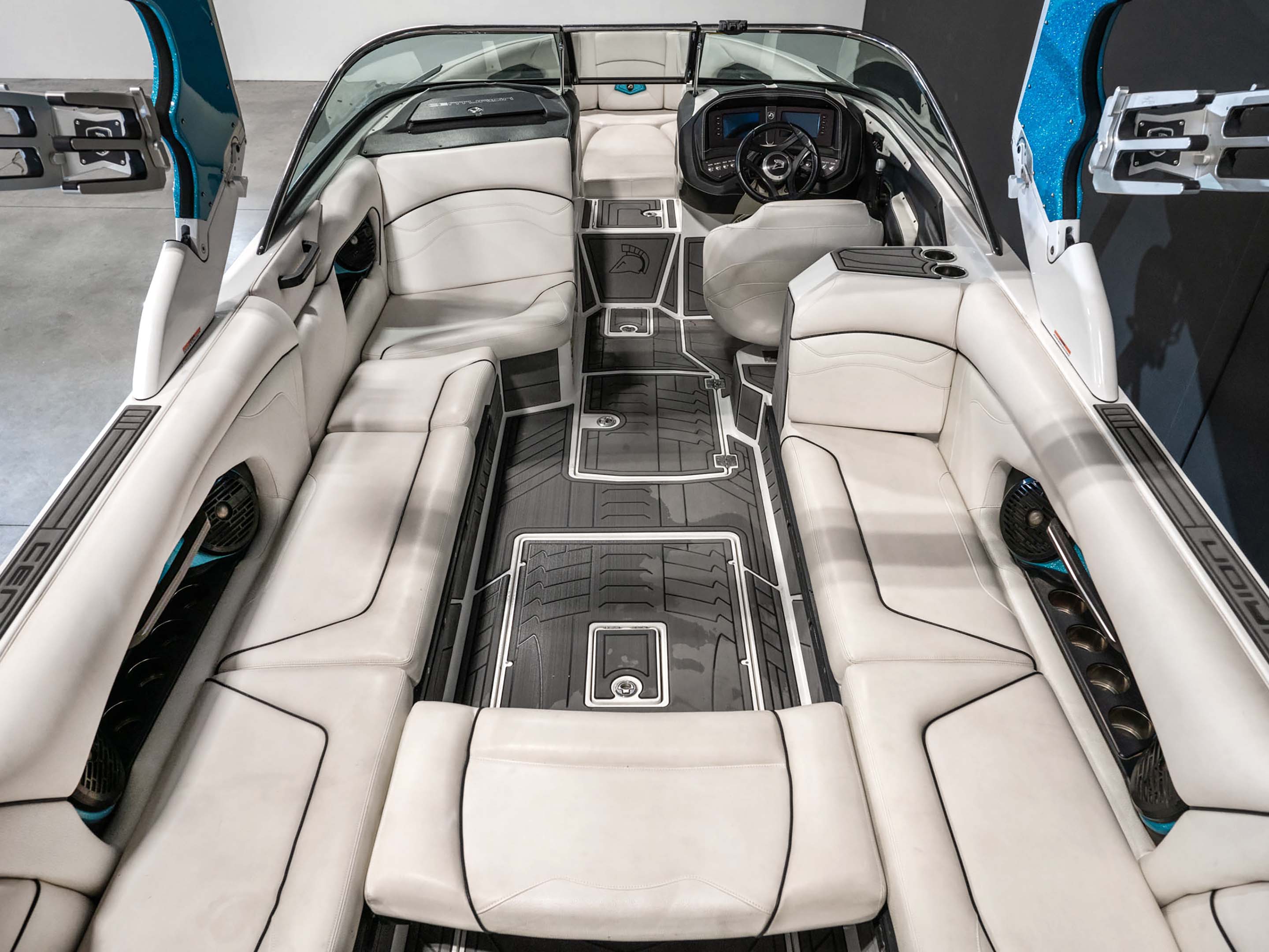 2017 Centurion Ri257 &#8211; Sky Blue Flake / Gunmetal Flake / White