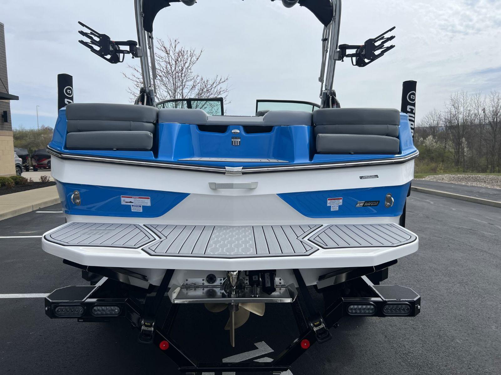 2024 MasterCraft XT20