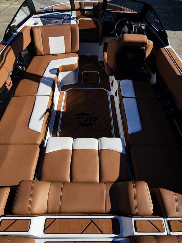 2025 Malibu Boats Wakesetter 23 LSV