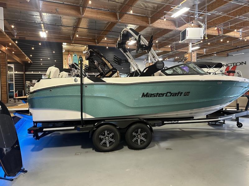 boat.Title