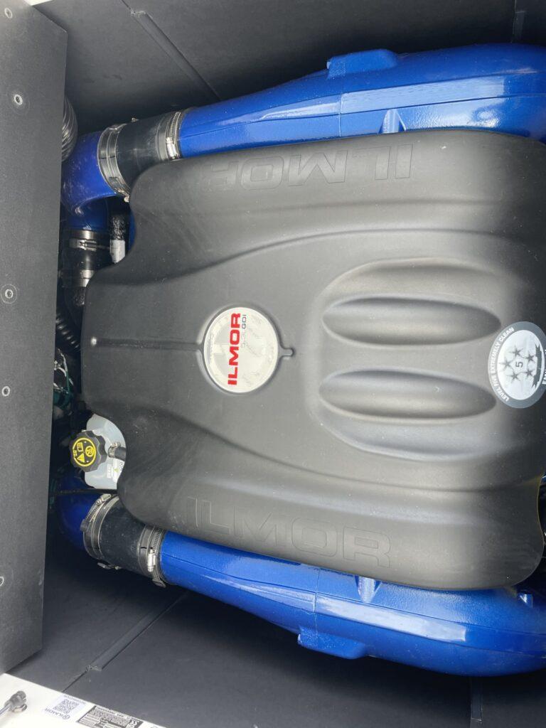 2023 MasterCraft XT22