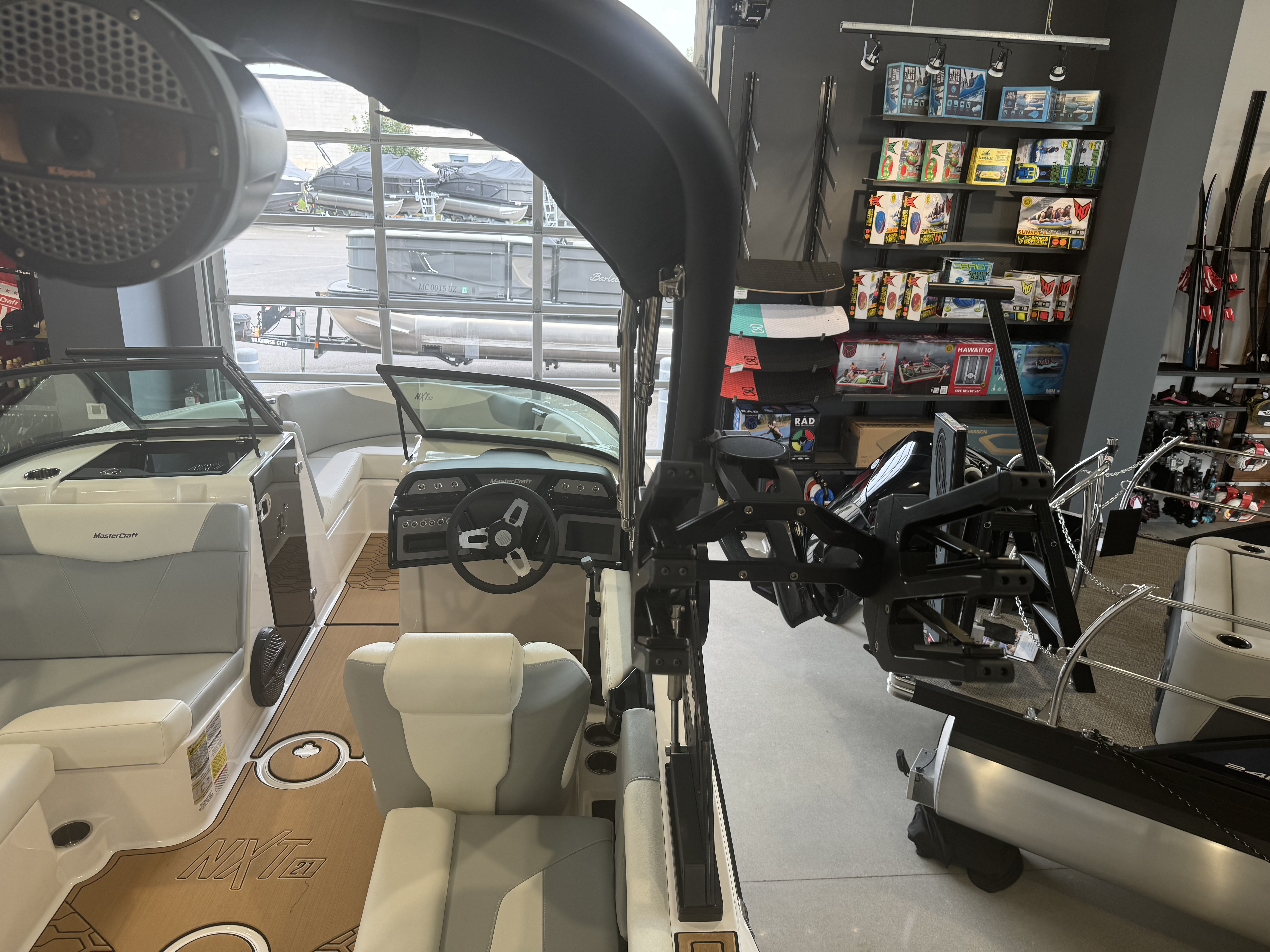 2025 MasterCraft NXT21