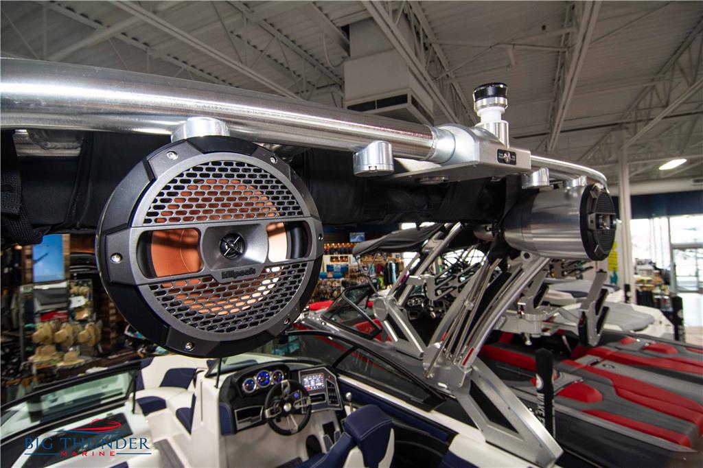SALE PENDING - 2023 Mastercraft XT23