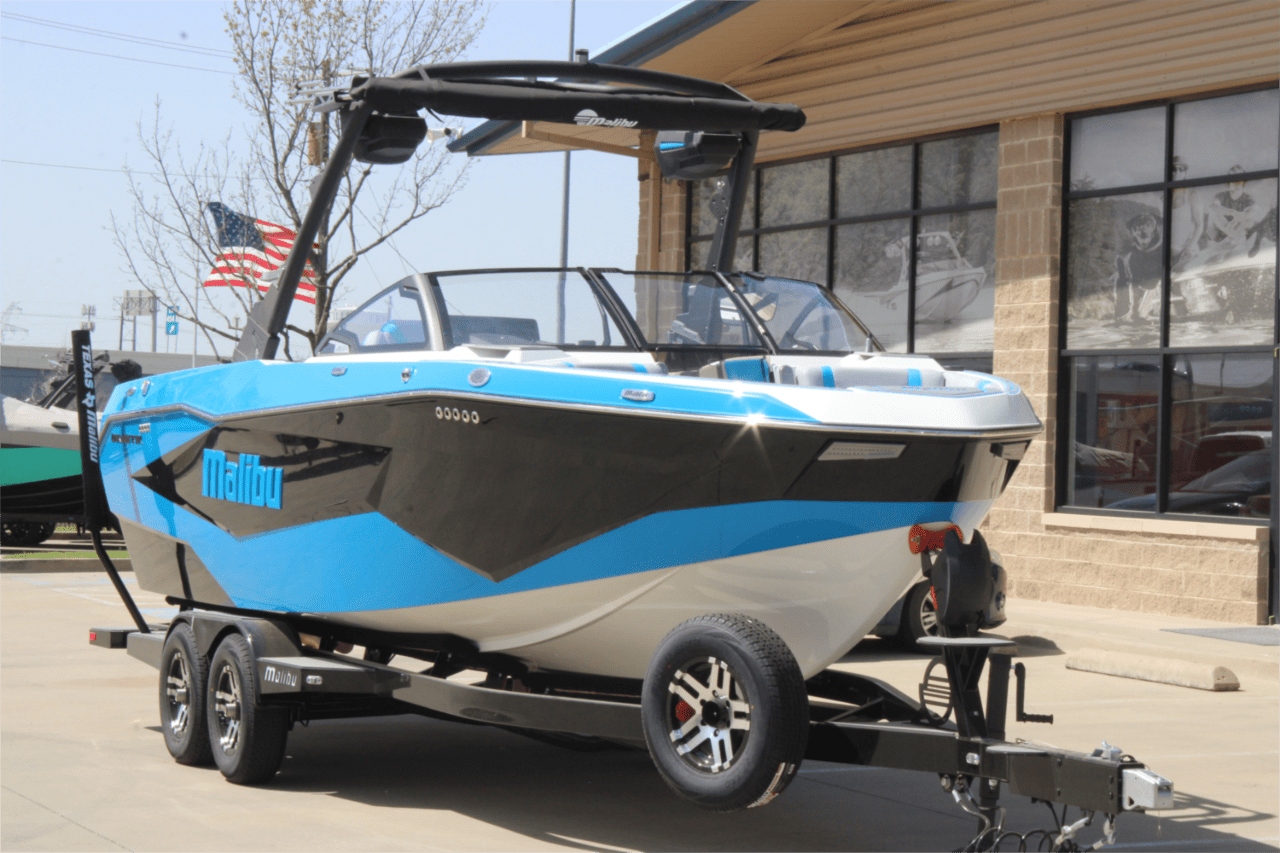 2025 Malibu 25 LSV