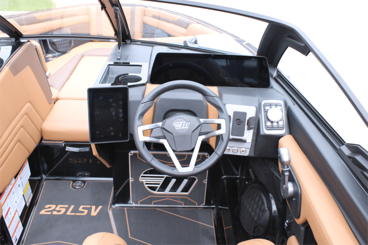 2025 Malibu 25 LSV