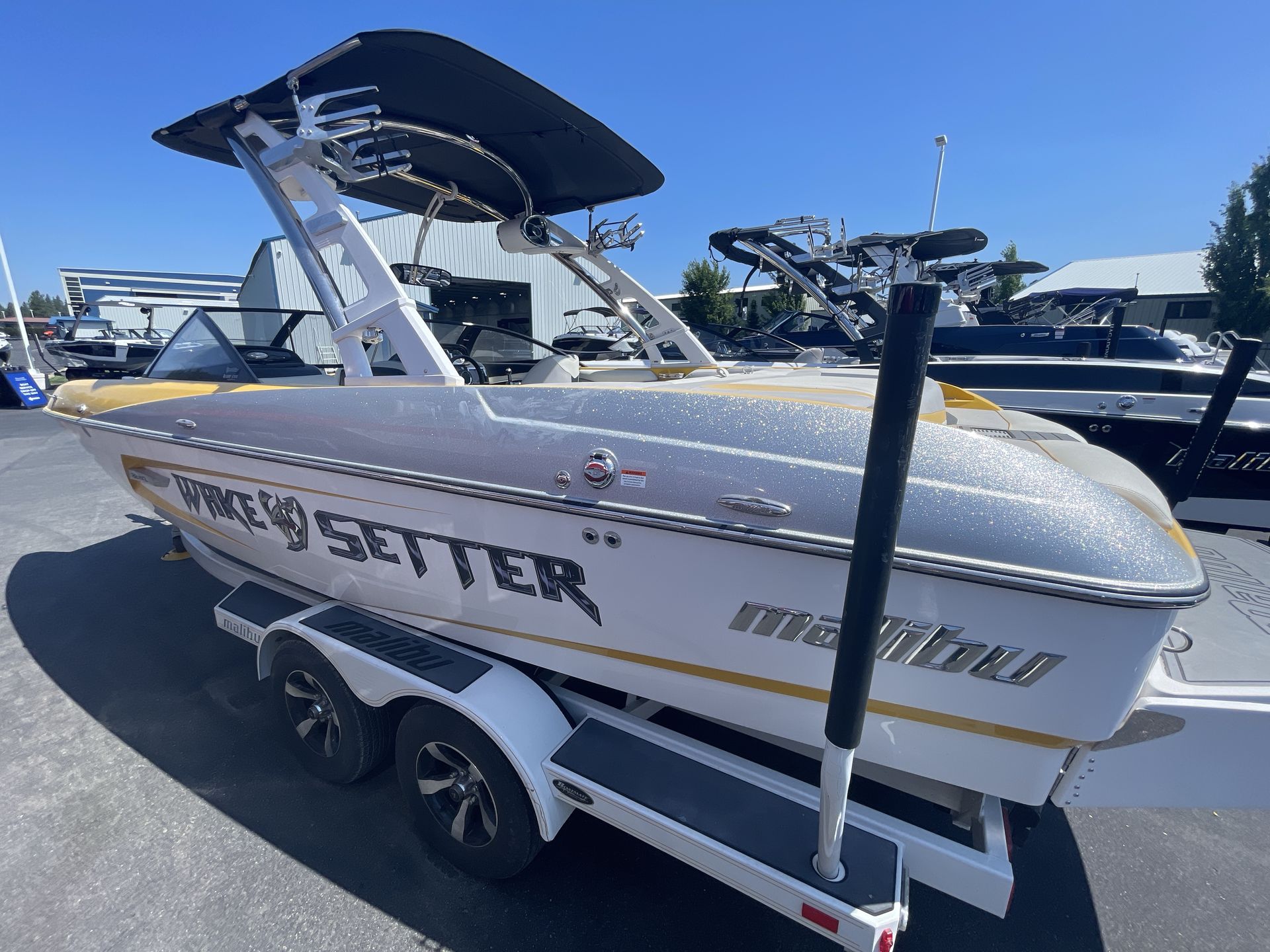 2013 Malibu 22MXZ