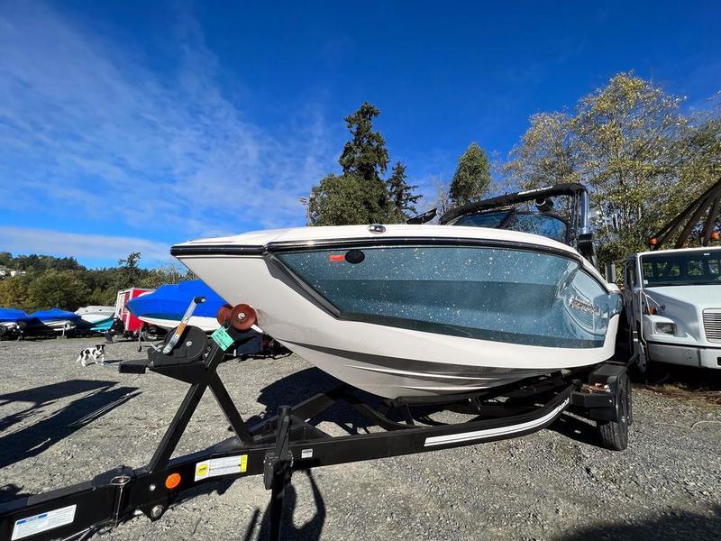 boat.Title
