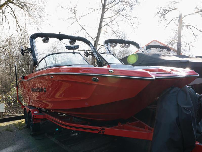 boat.Title