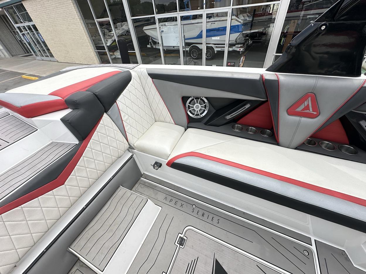 2014 Tige ASR