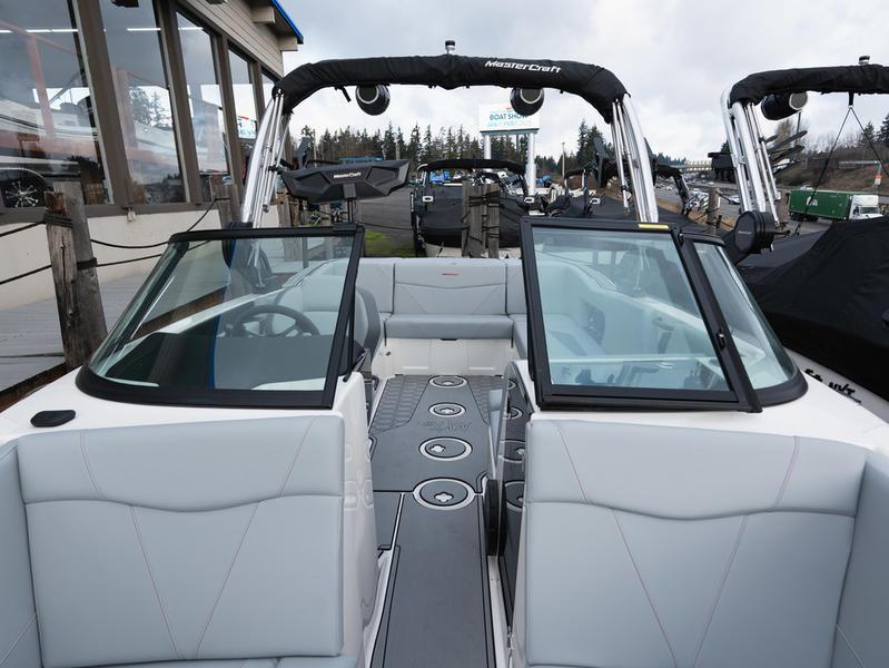 New 2024 MasterCraft NXT22