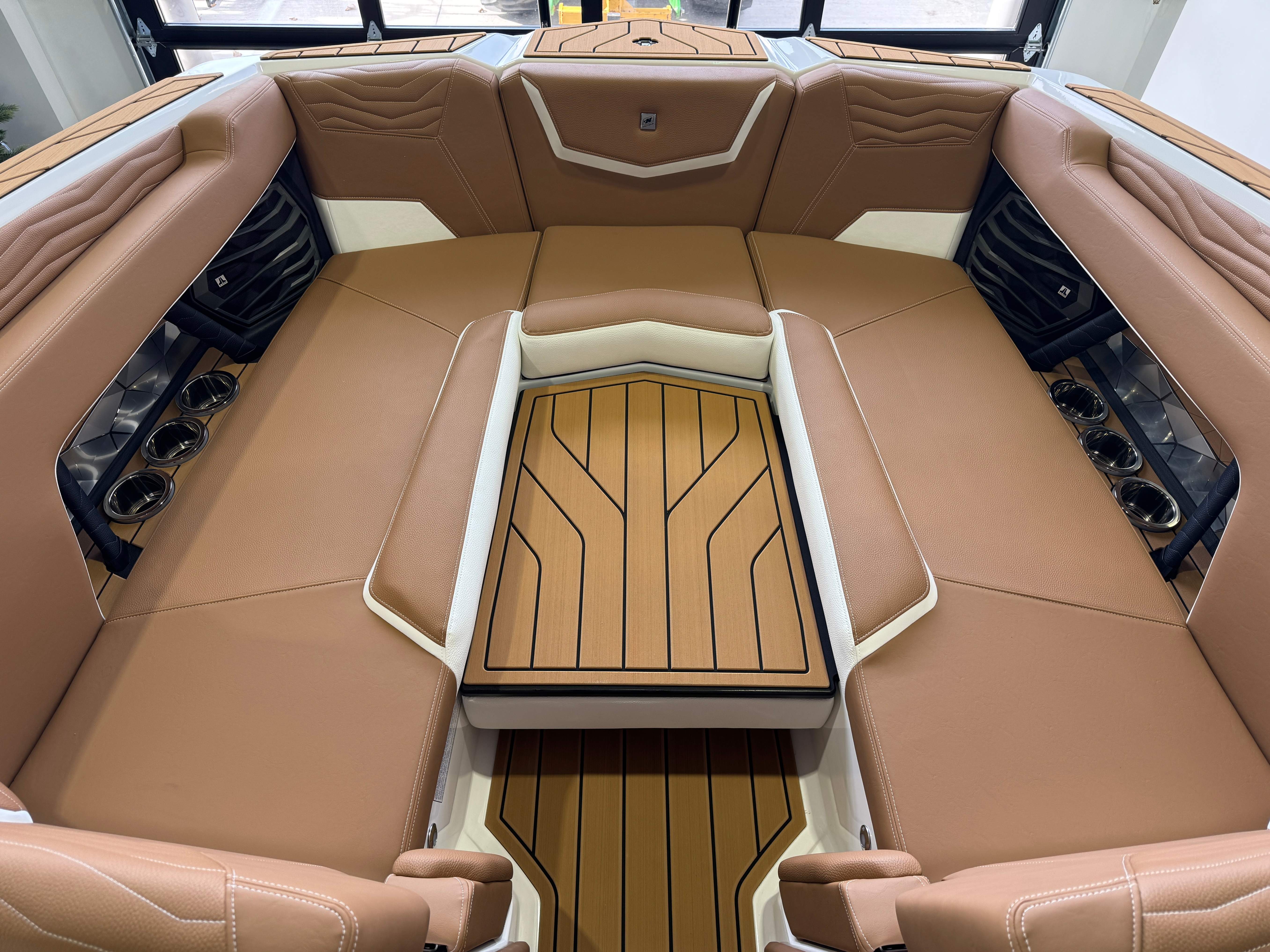 2025 Nautique Super Air Nautique G25