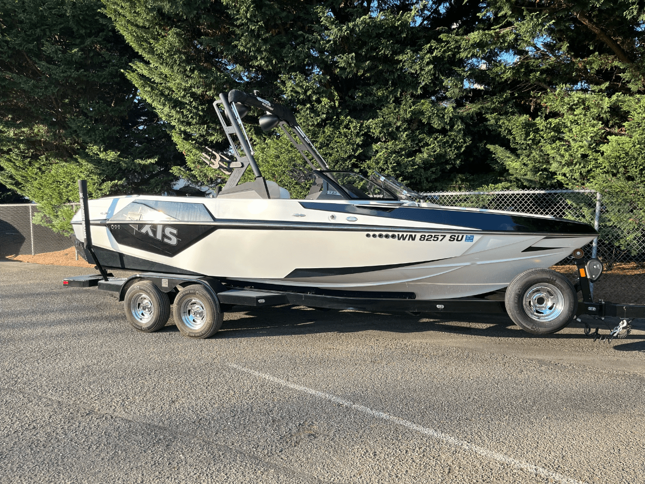 2020 Axis T22**monster wave**
