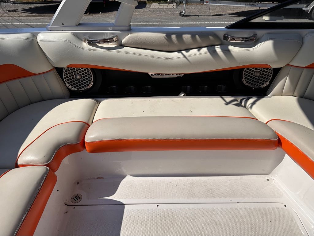2014 Malibu Boats Wakesetter 22 MXZ