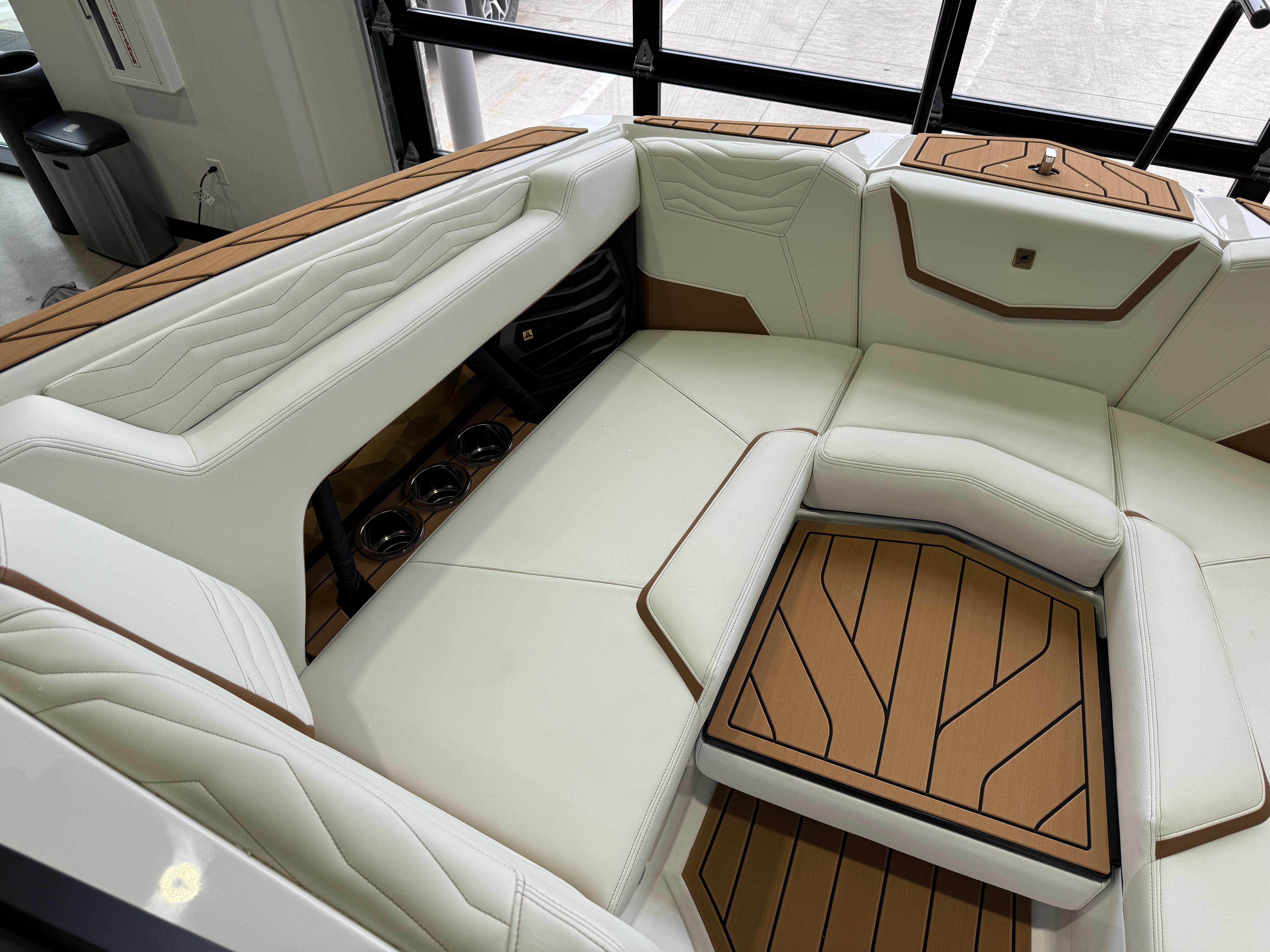 2025 Nautique Super Air Nautique G23