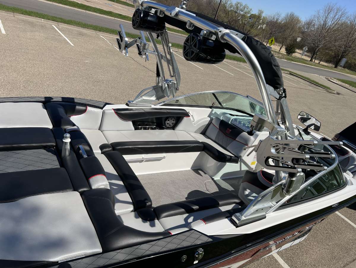 2015 Mastercraft x30