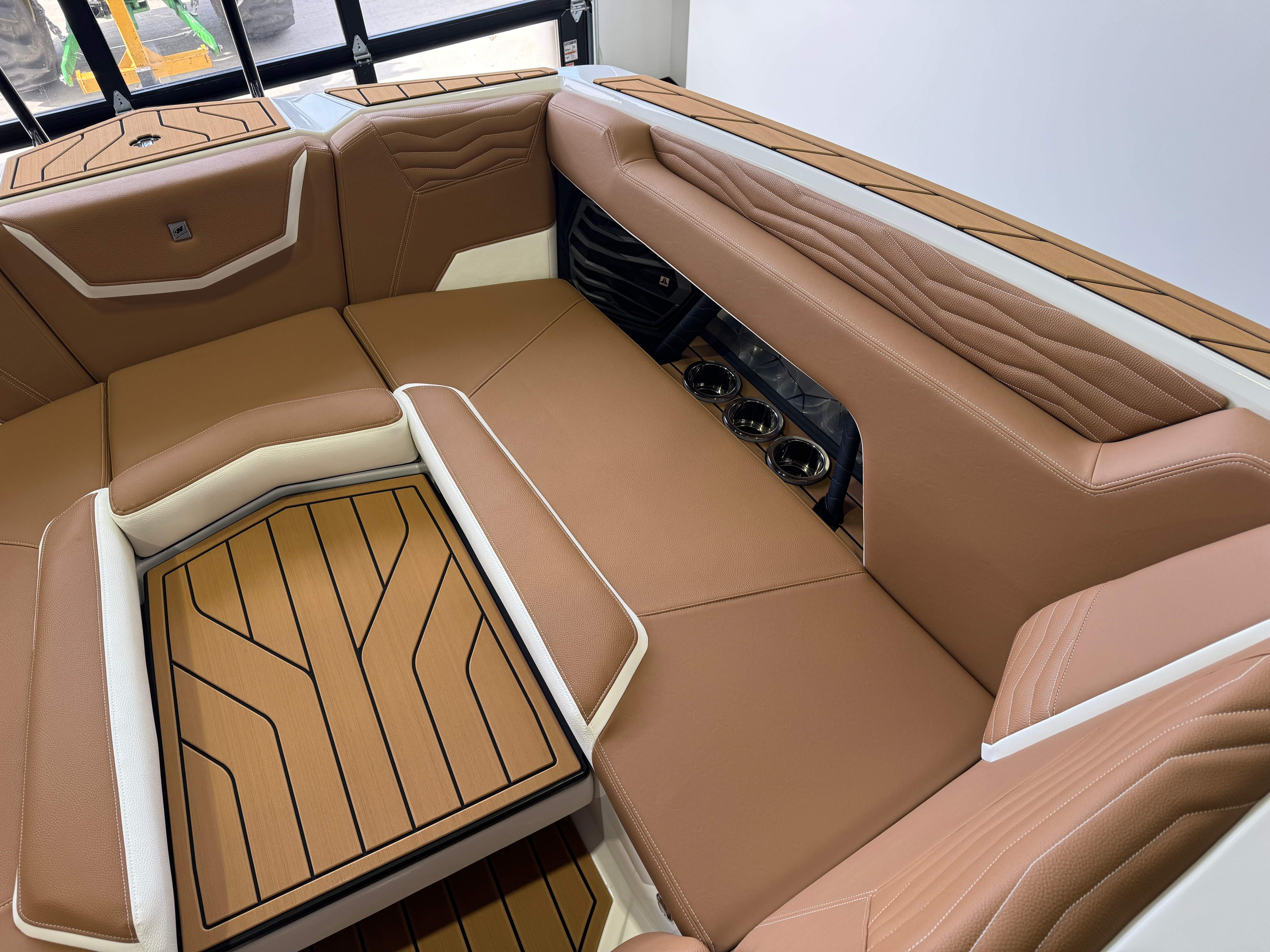 2025 Nautique Super Air Nautique G25