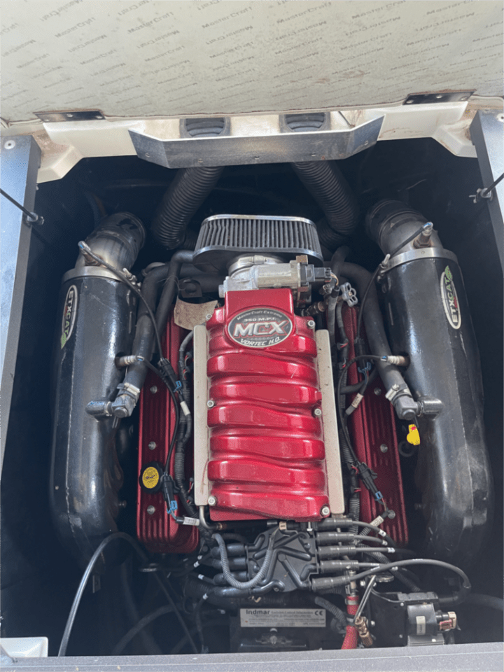 2009 MasterCraft X2