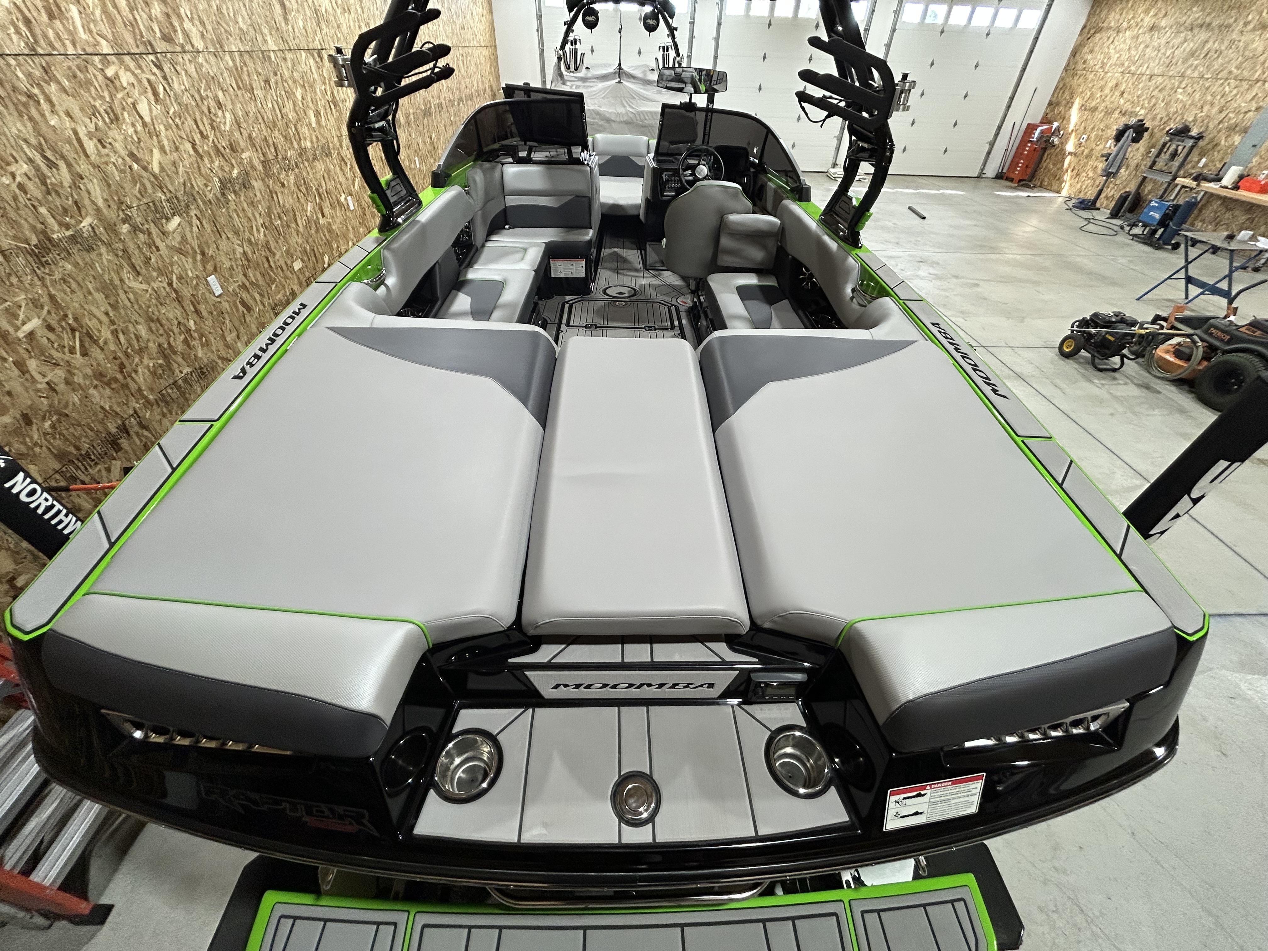 2022 Moomba Mojo
