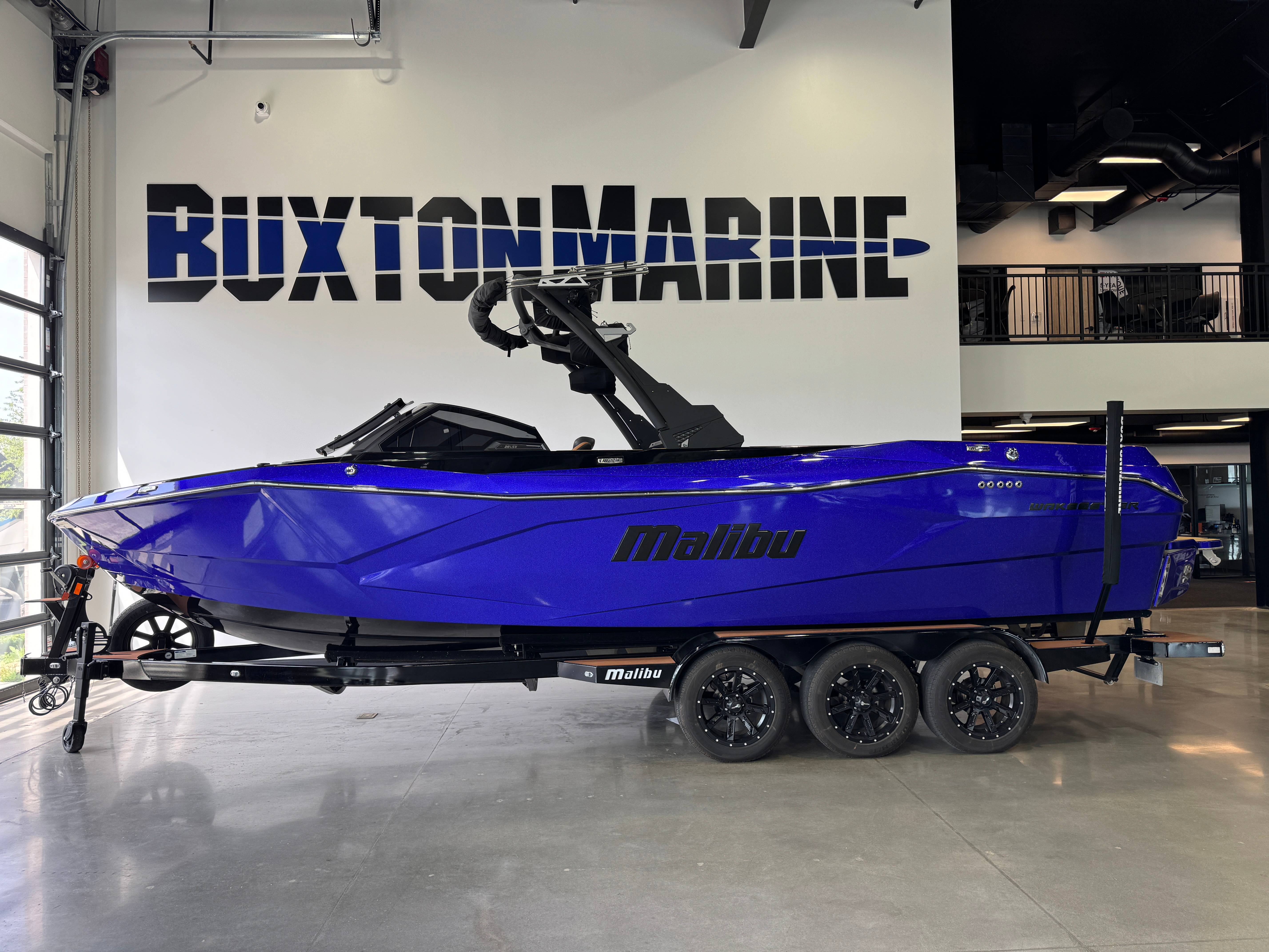 2023 Malibu Wakesetter 26 LSV