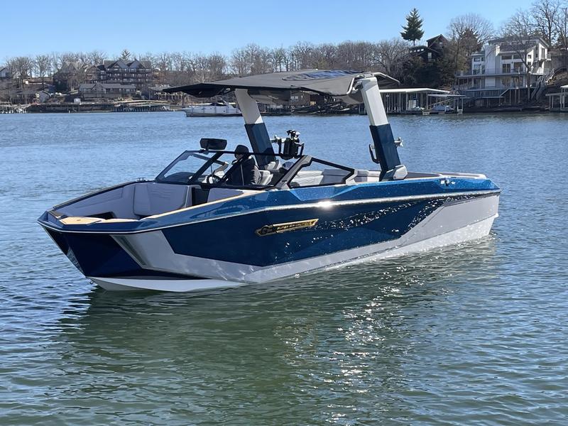 2025 Nautique G25