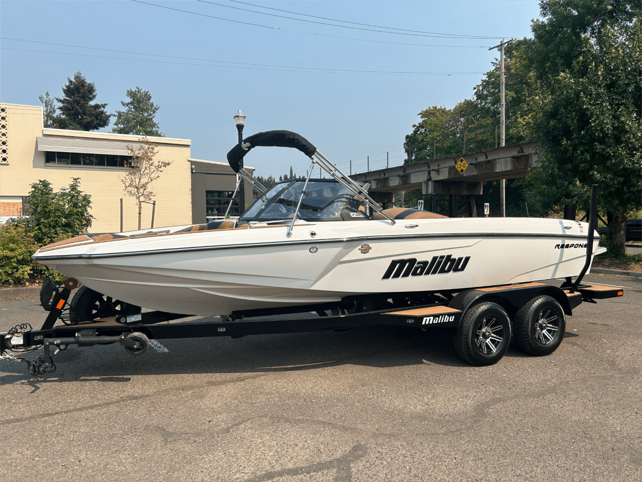 2024 Malibu Response TXi MO
