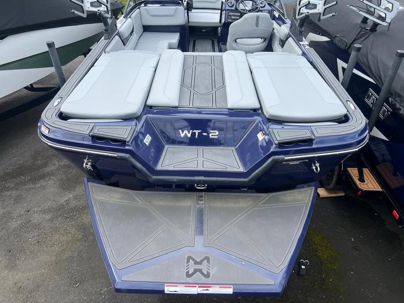 boat.Title