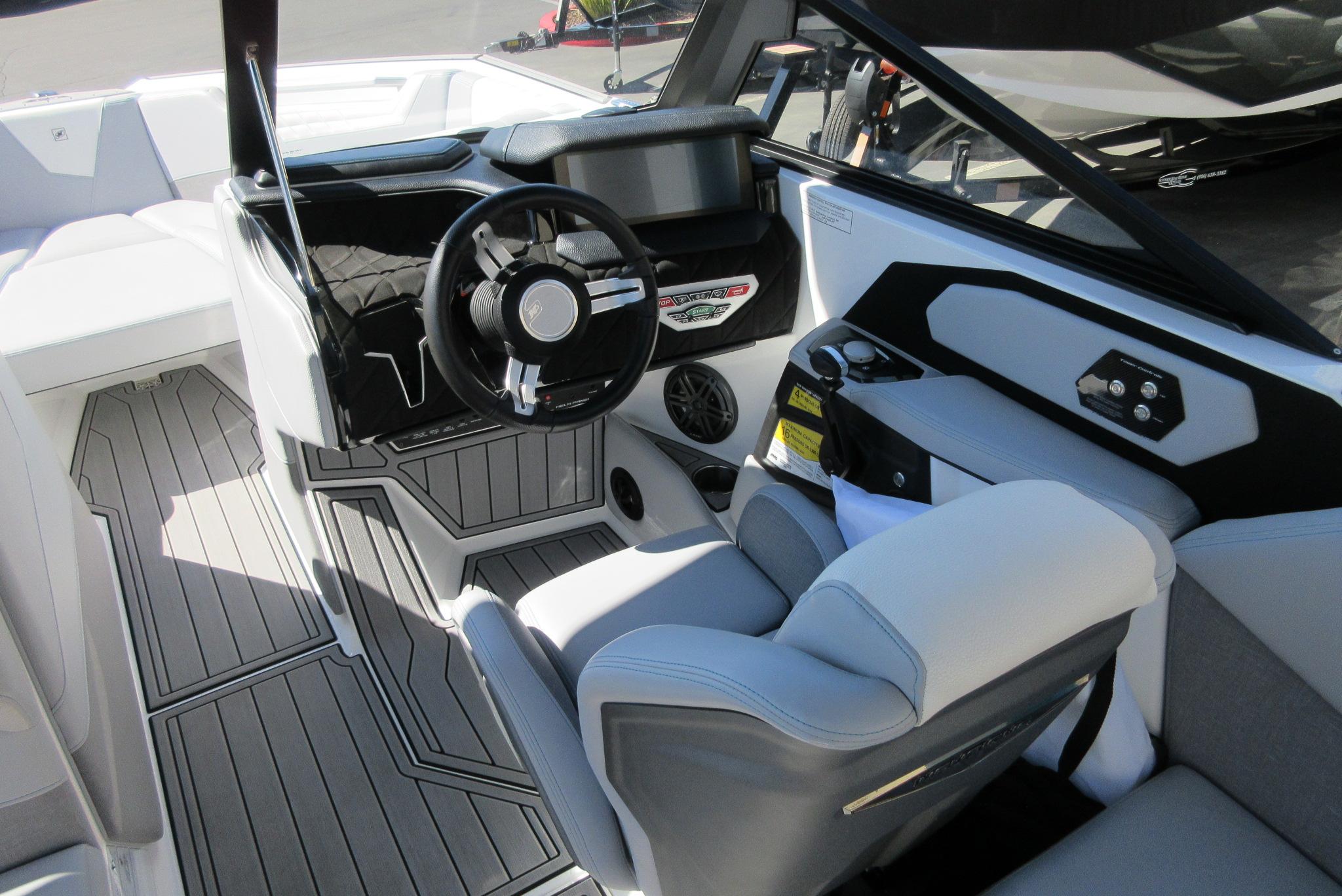 2022 Nautique Super Air S23