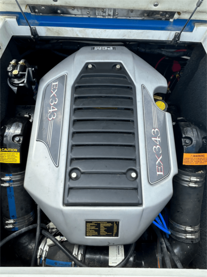 2009 Tige 22VE. ONE OWNER