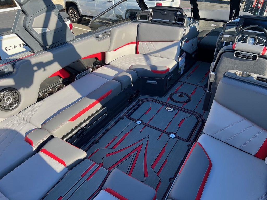 2024 Supra SA 400