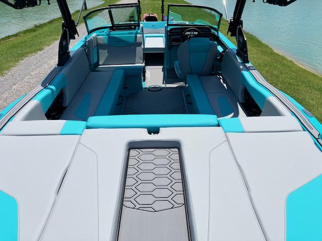 2025 MasterCraft NXT24