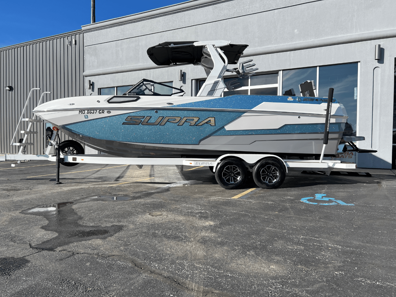 boat.Title