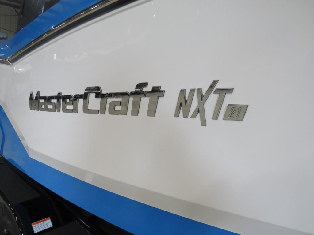 NEW 2023 Mastercraft NXT21