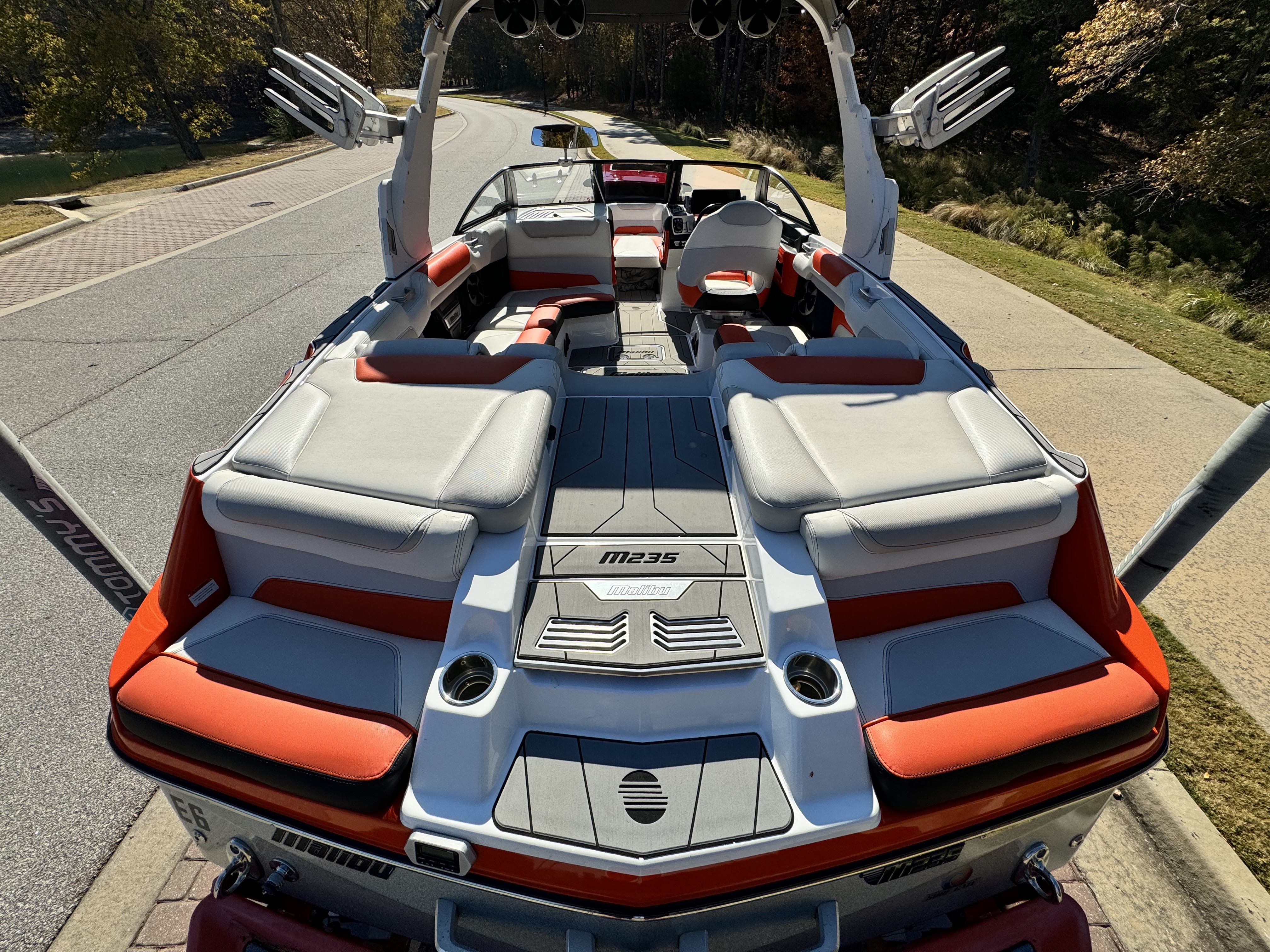 2017 Malibu M235