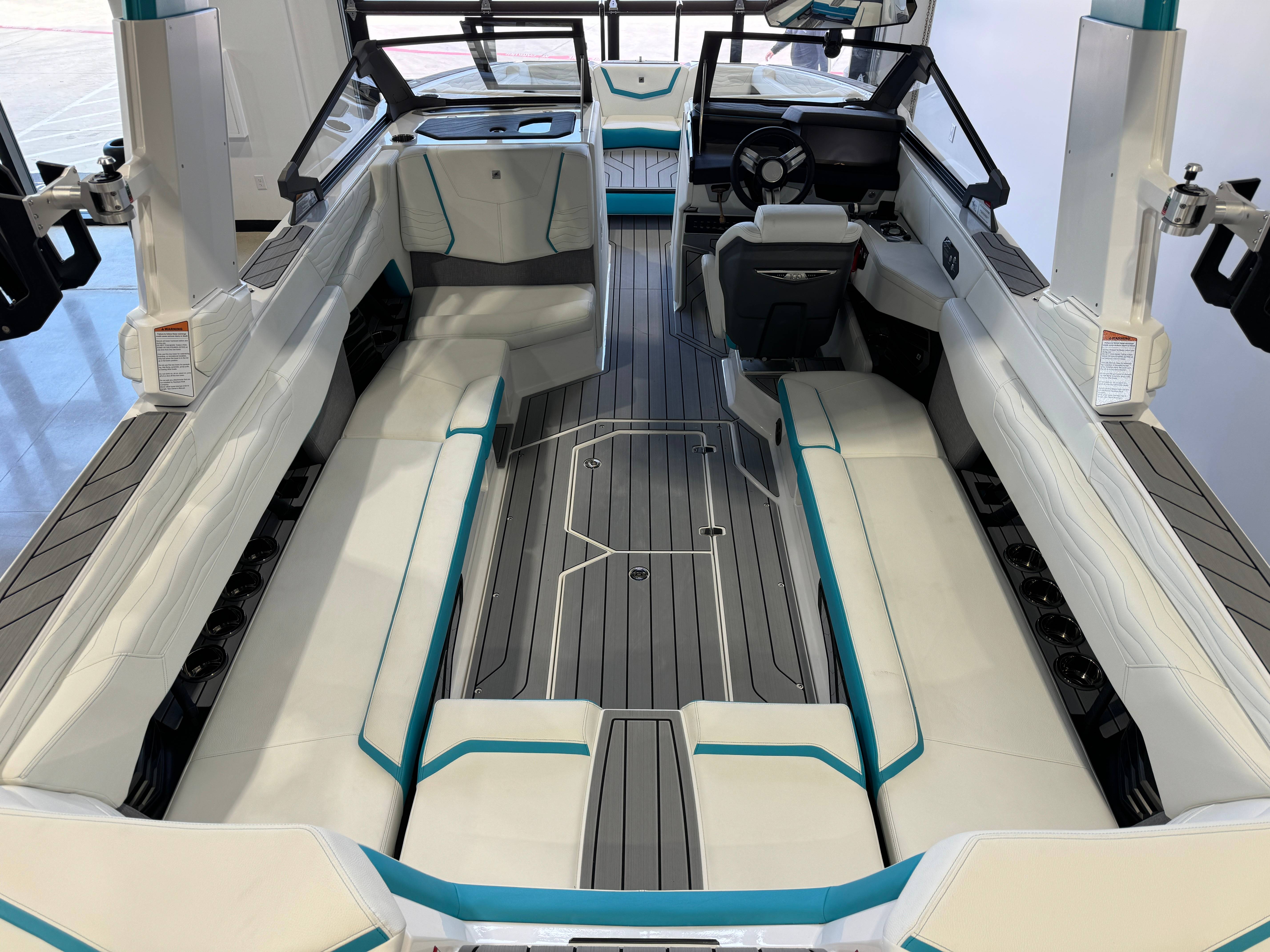 2025 Nautique G25