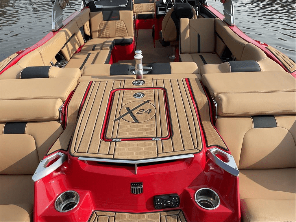 2019 Mastercraft X-24
