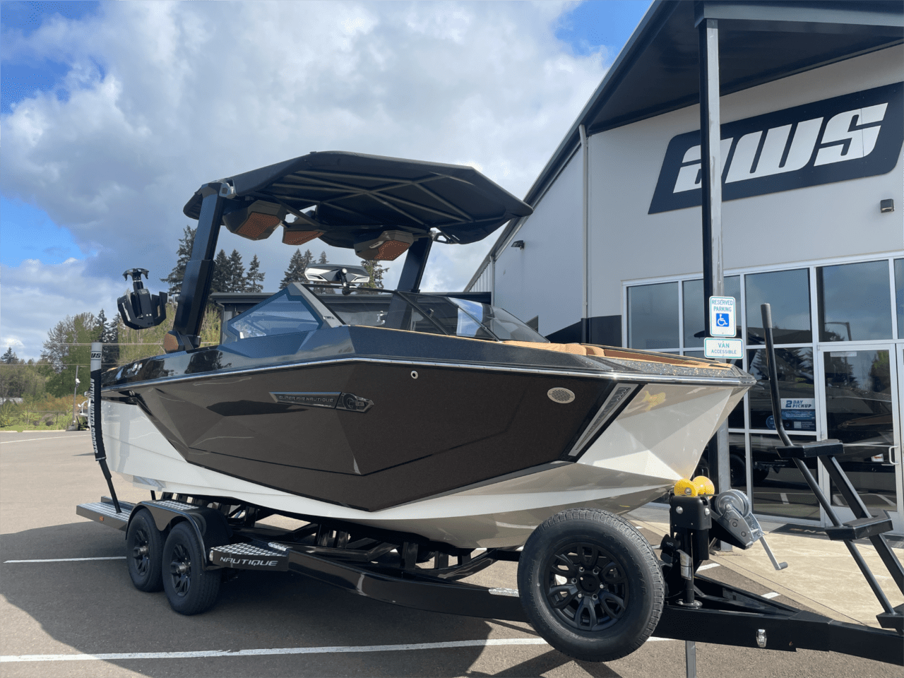 2025 Super Air Nautique G23