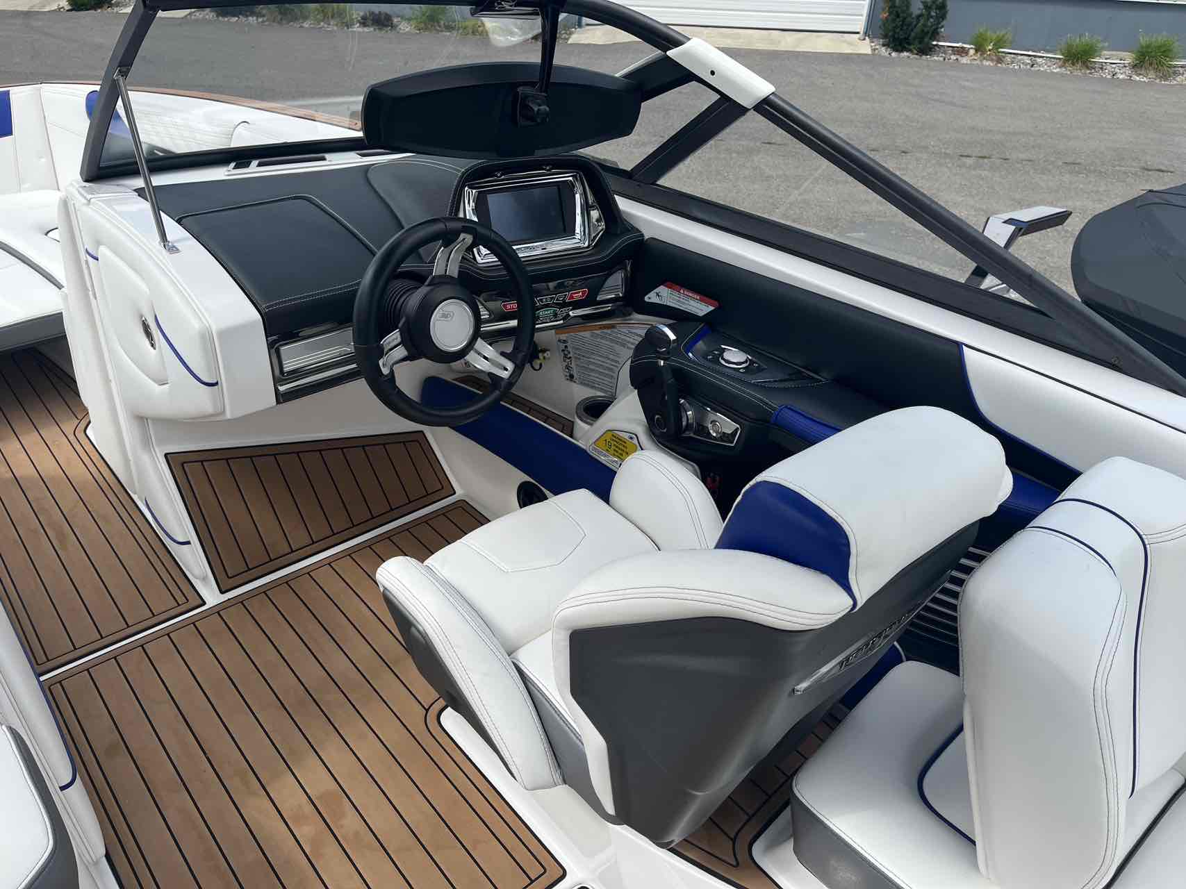 2016 Nautique G25