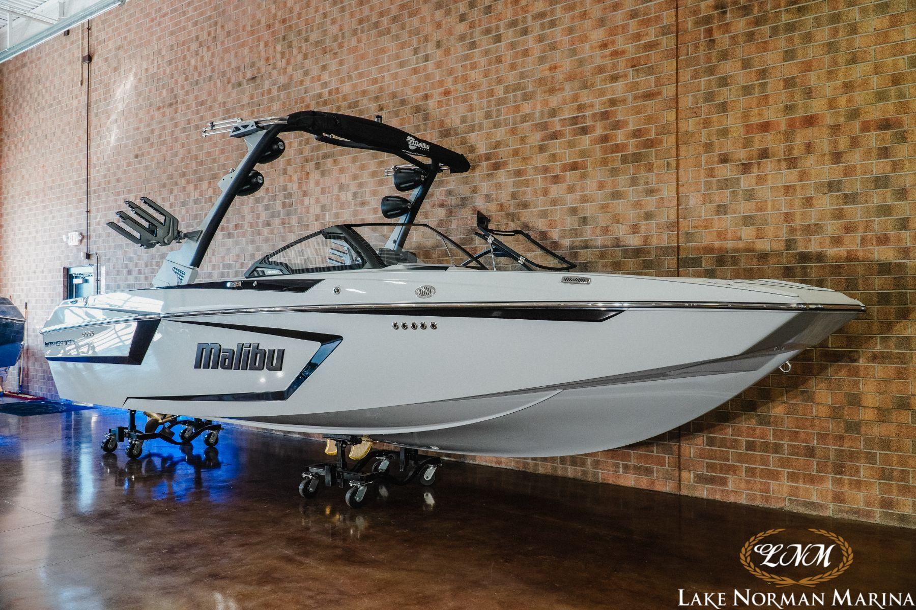 2024 Malibu 24 MXZ