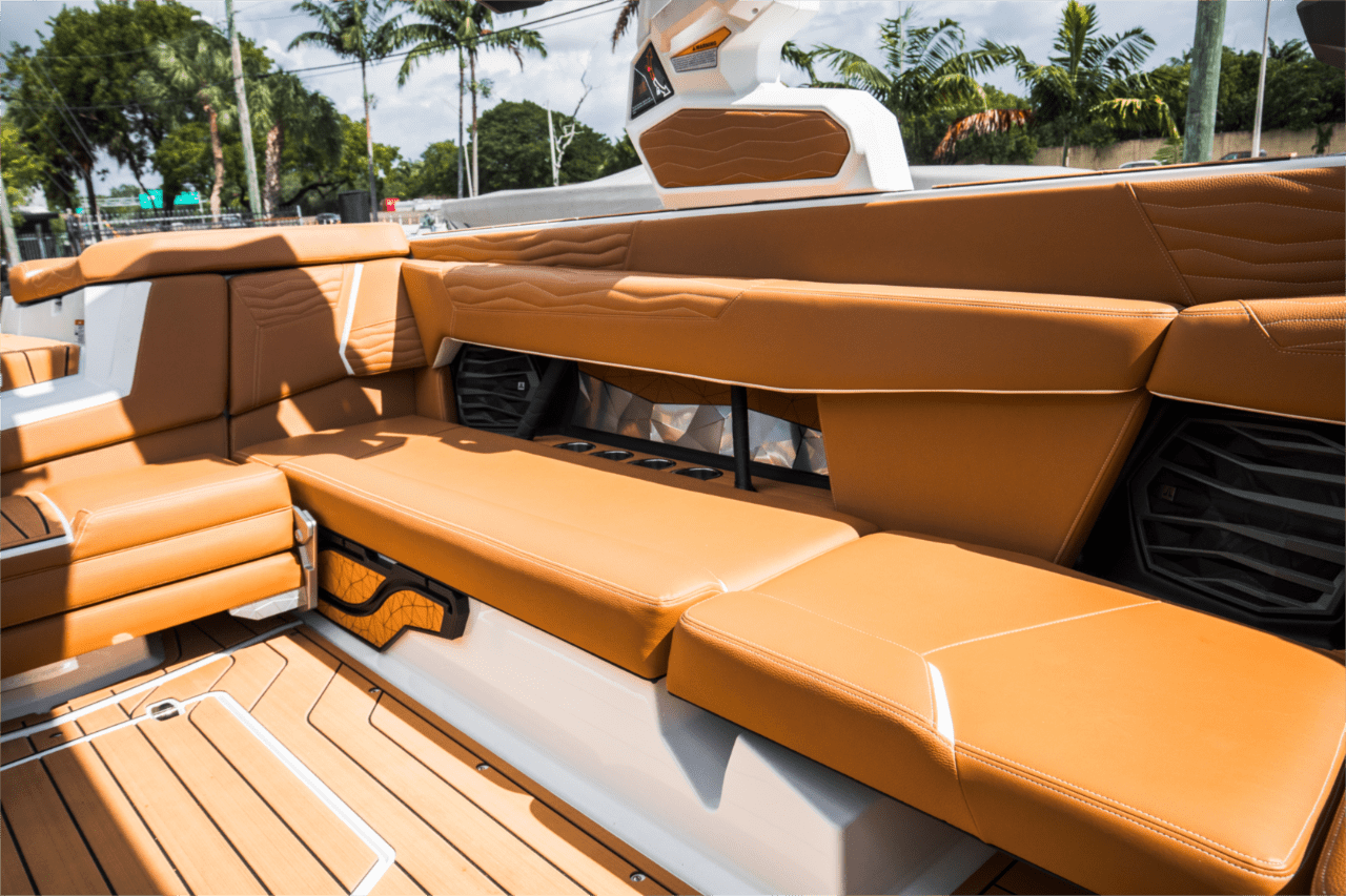 2025 Nautique G25
