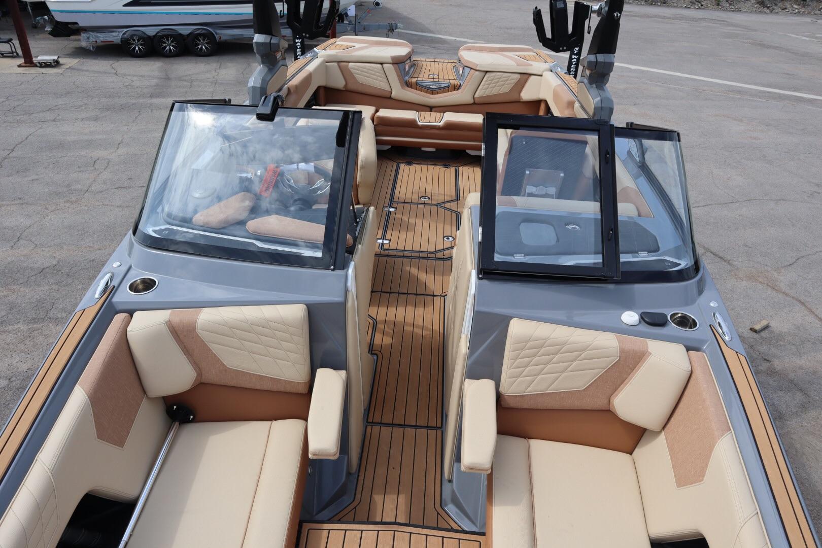 Super Air Nautique G25