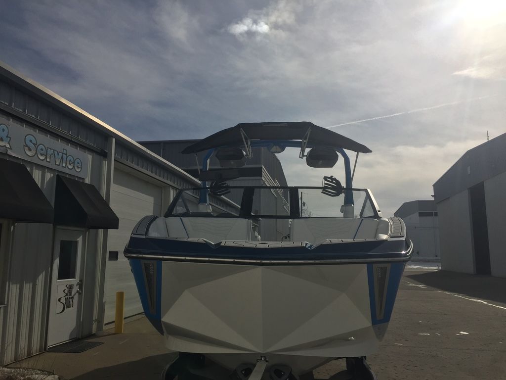 2025 Nautique Super Air Nautique G23